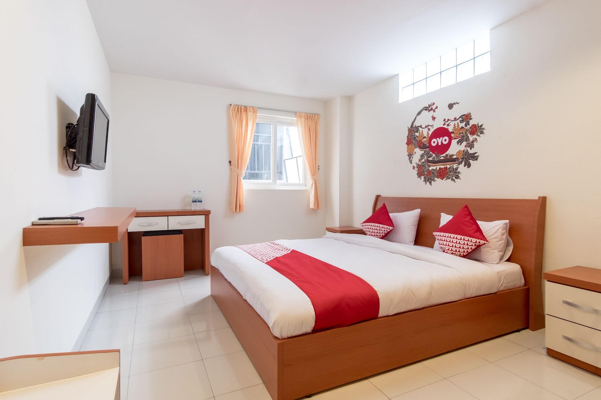 Oyo 294 Andrea Residence Syariah Medan Exterior foto